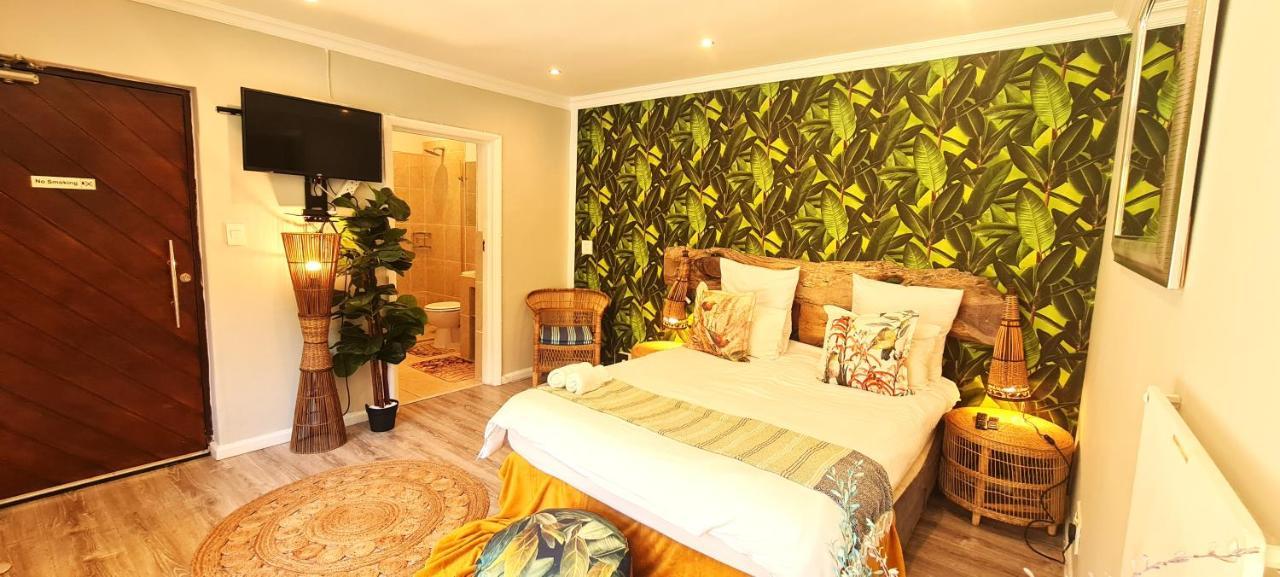 African Groove Camps Bay 케이프타운 외부 사진
